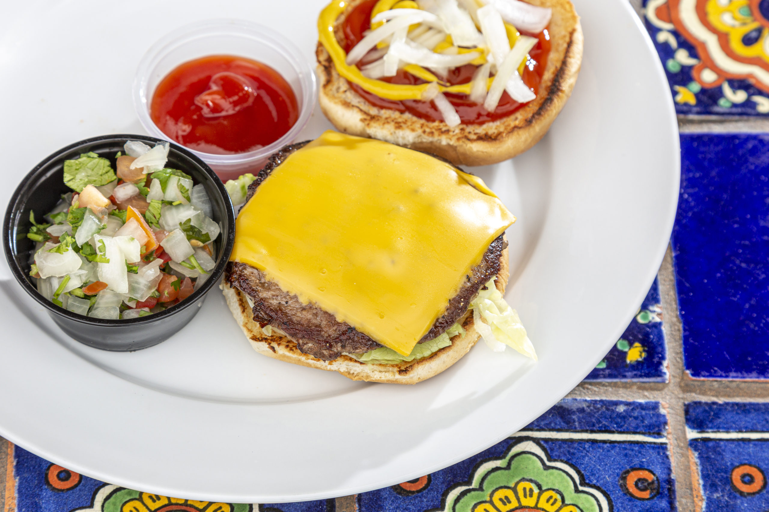 Yuca's Restaurant - Cheese Burger
